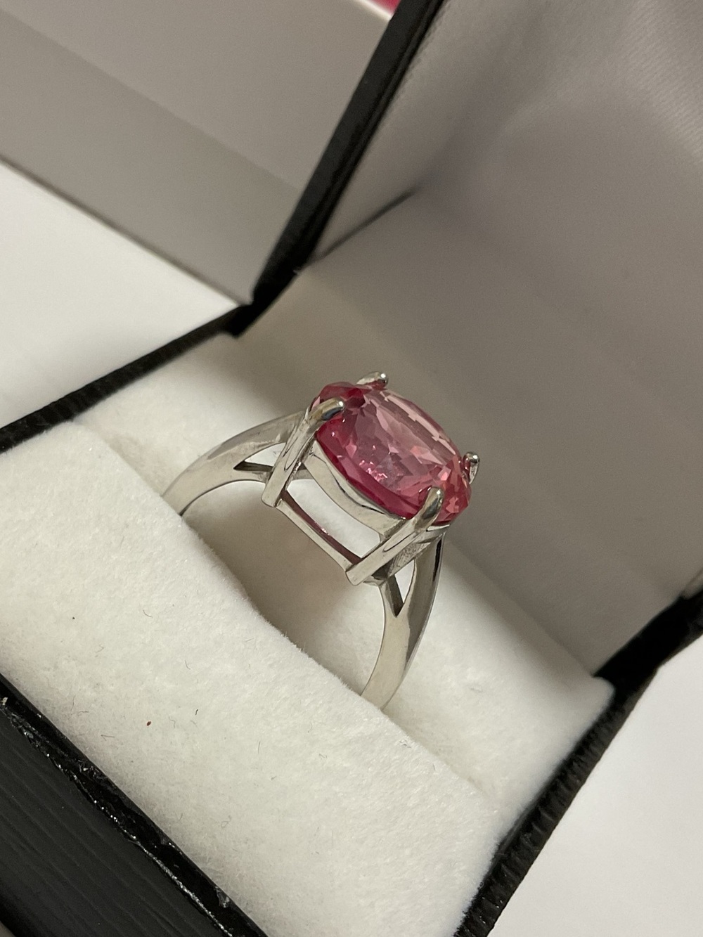 Sterling silver S925 Pink solitaire cut Zirconia Adjustable Ring - Picture 3 of 6